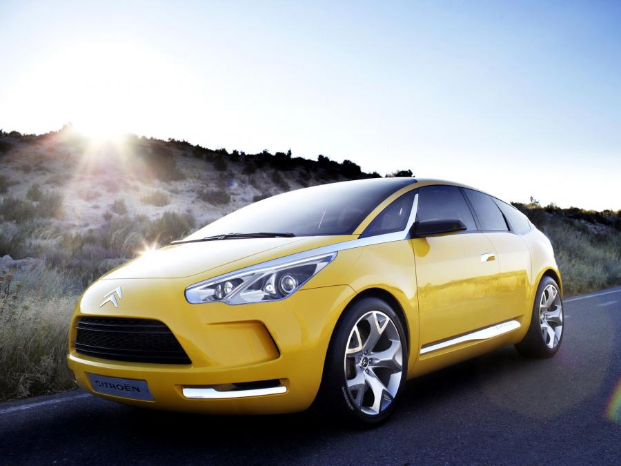  Citroen C-SportLounge Concept 2005 года  (фото 10 из 116)
